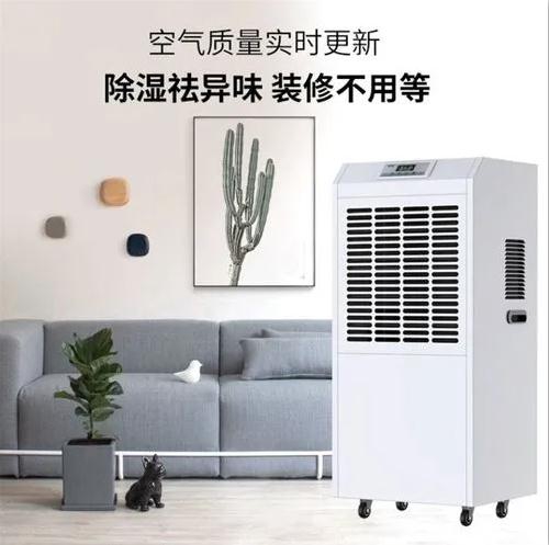 今明濕冷天氣繼續，濕冷加持下，南方真的比北方冷！